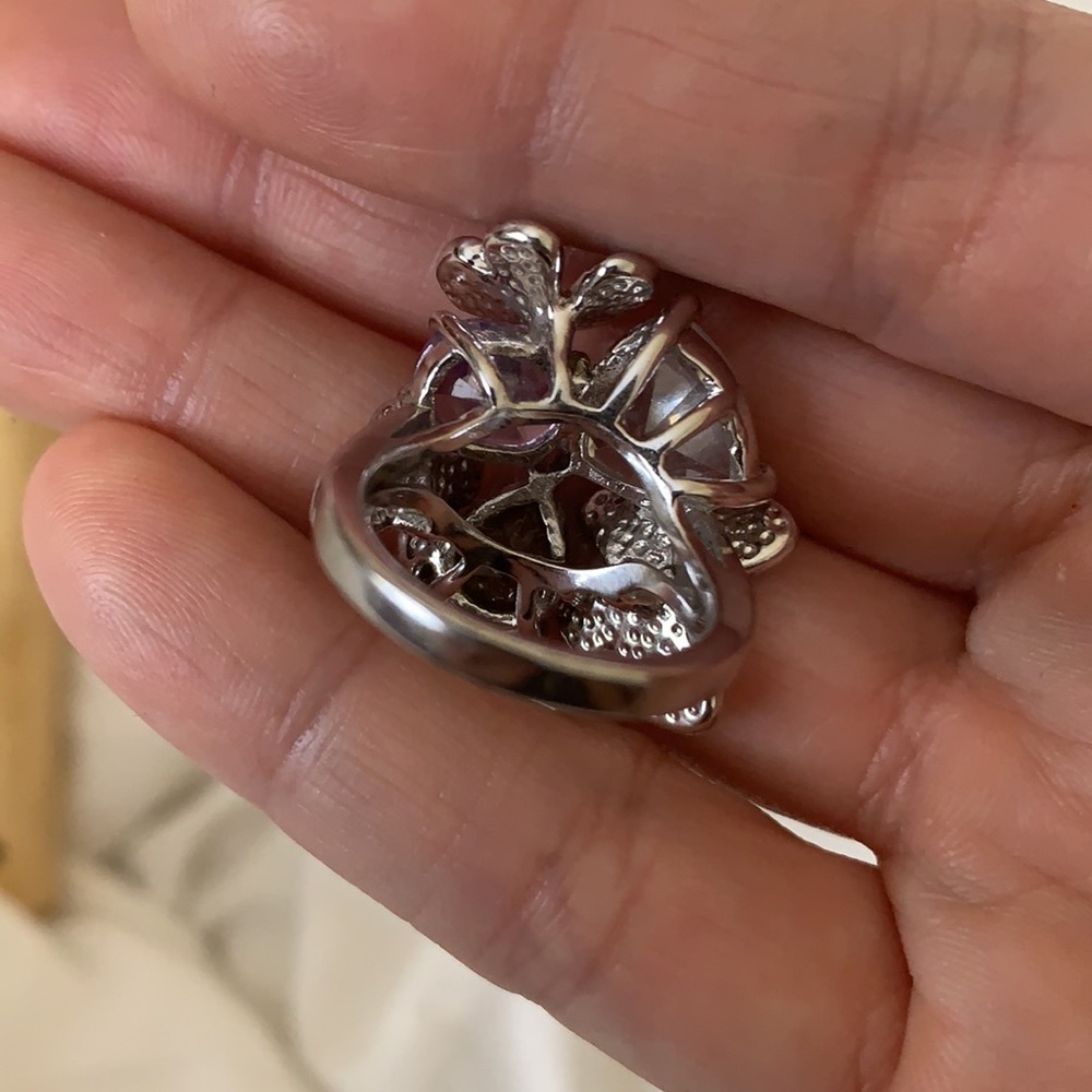 Butterfly 🦋 Ring - Picture 6 of 6